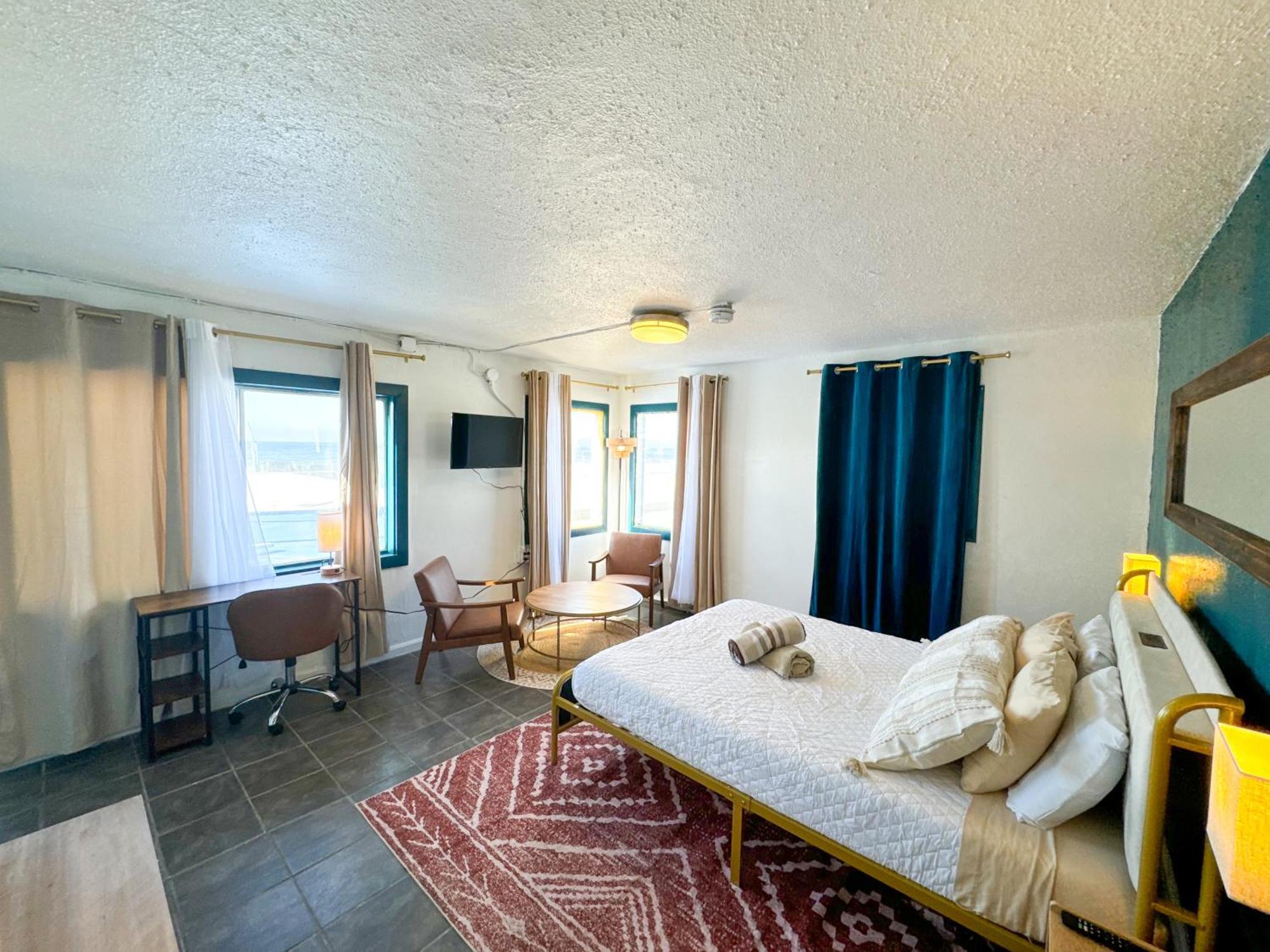 Ith San Diego Beach Bungalow Surf Hostel (Adults Only) Exterior photo
